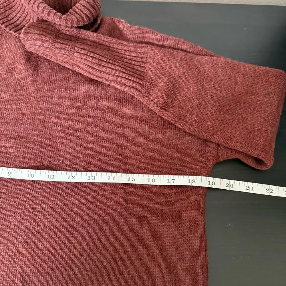 J Crew Sweater Womens Sz S Burgundy Knit Turtleneck Side Slit Wool Blend Preppy